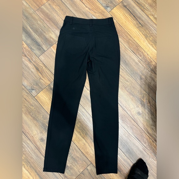 Lululemon city sleek pants 30” size 4 NWT - Picture 5 of 6